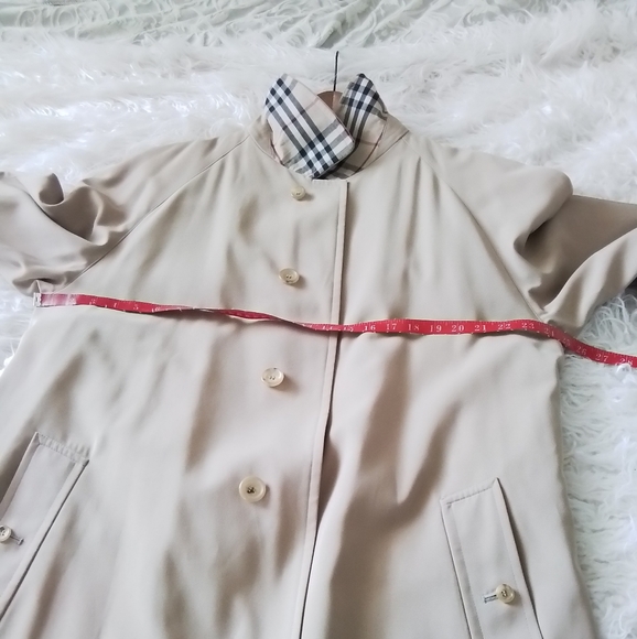 Burberry London Authentic Trench Unisex Coat - Picture 11 of 16